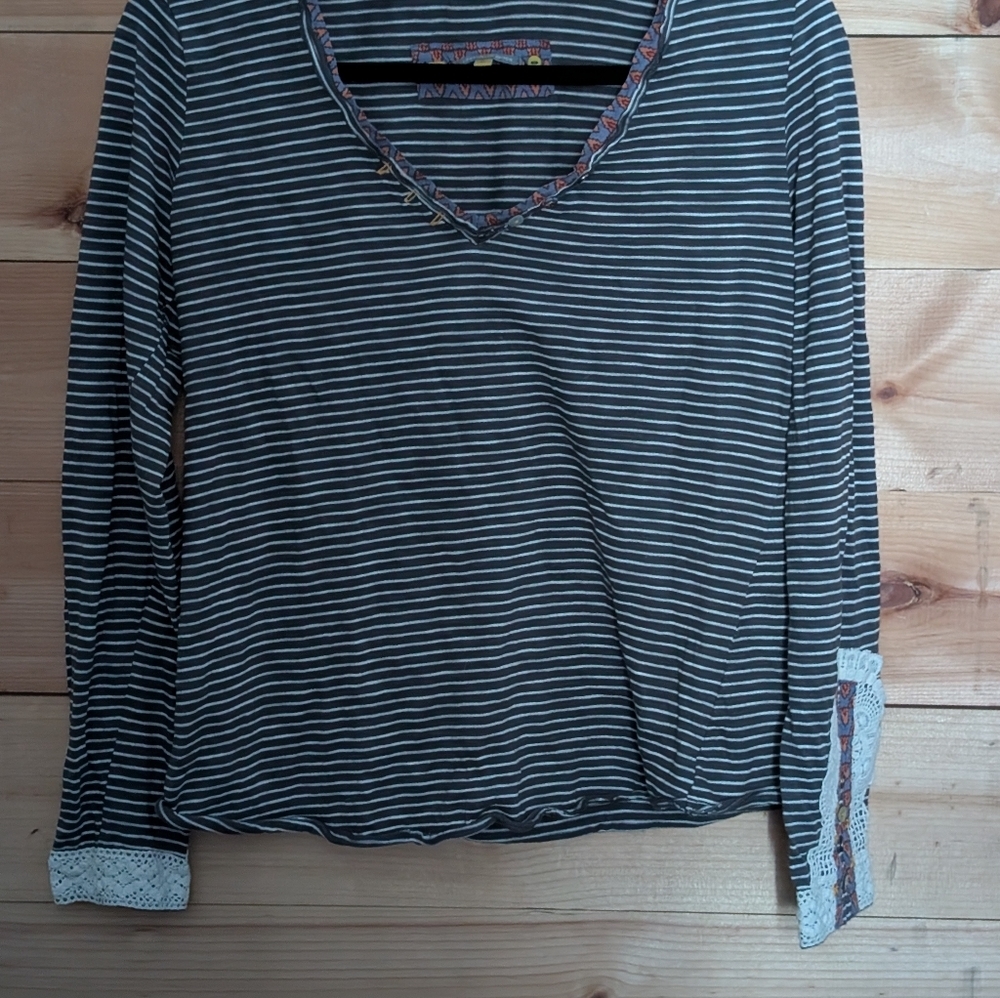 Anthopologie Yellow Button Striped V-Neck Women's Top